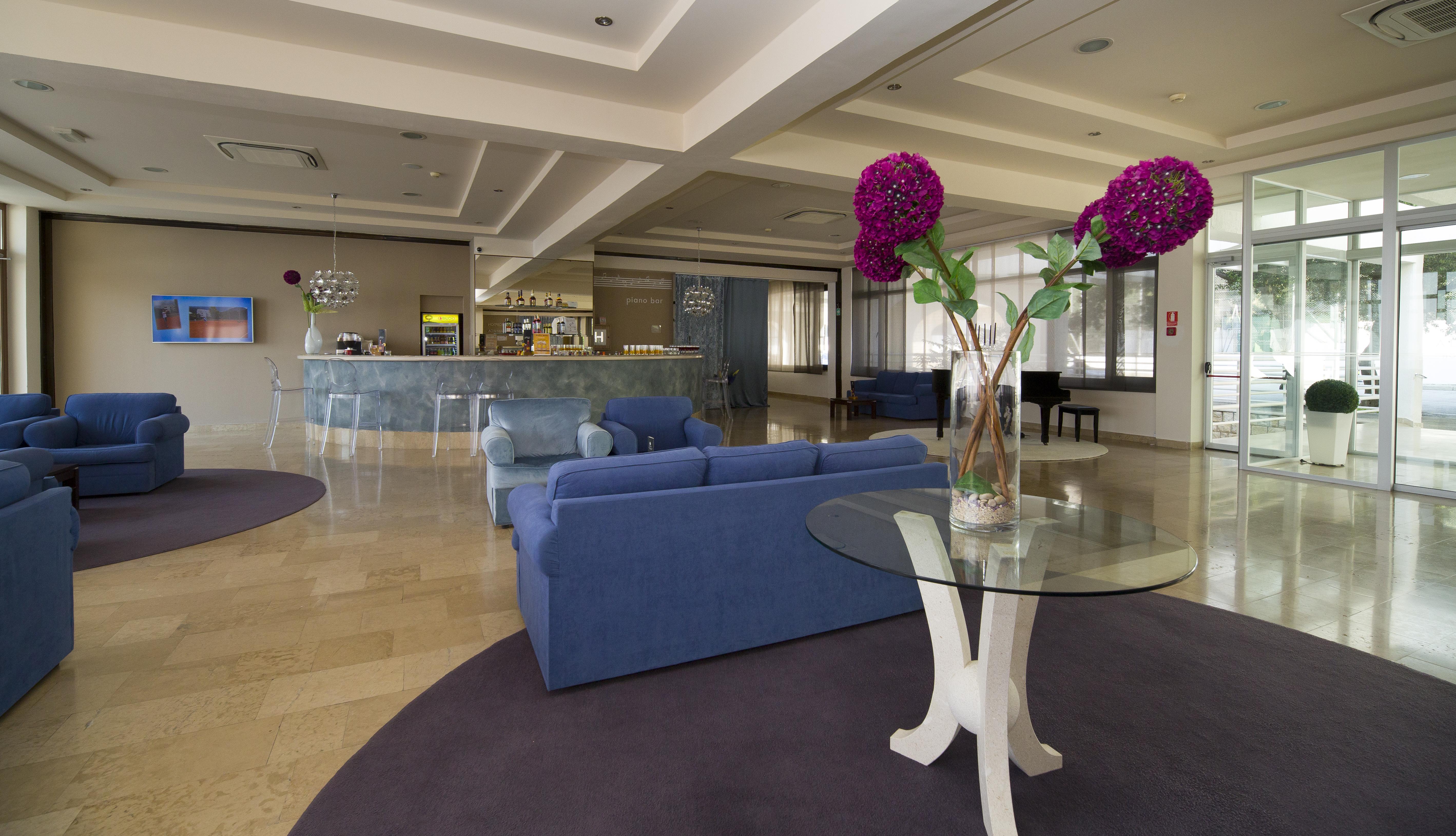 גראדאץ Hotel Labineca מראה חיצוני תמונה